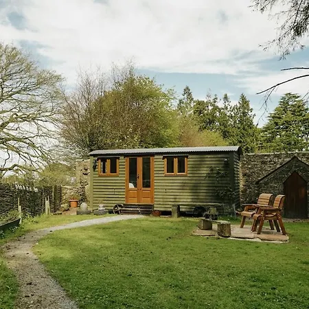 Apartment Shepherds Hut *