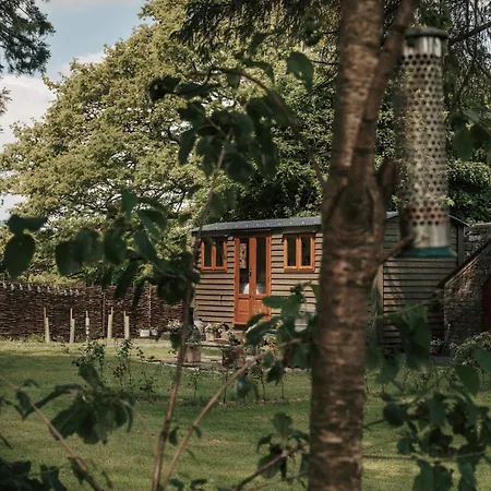 Shepherds Hut Apartment Wigton