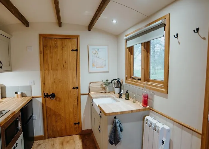 Shepherds Hut Wigton