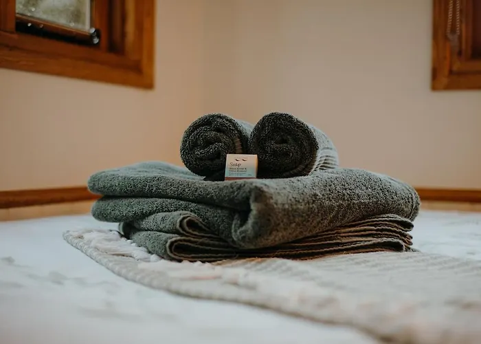 Shepherds Hut Apartment Wigton